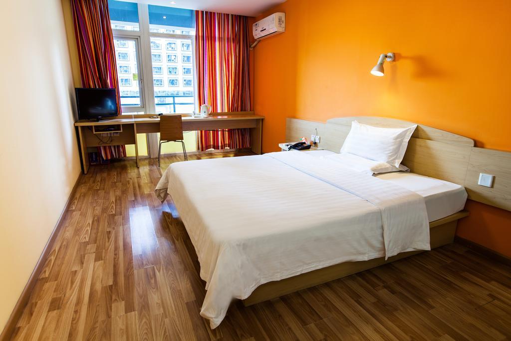 7Days Inn Sanya Phoenix Island سانيا الغرفة الصورة